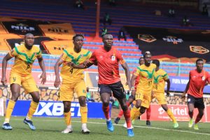Read more about the article Juuko sees red as 10-man Cranes hold Mali